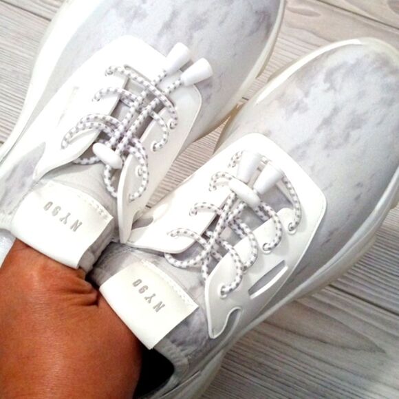 (S-3351)   Steve Madden Women's Myles Sneaker Sz 9.5 - Picture 5 of 11